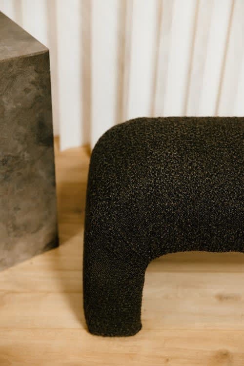 Niagara Bench - Brown view 4