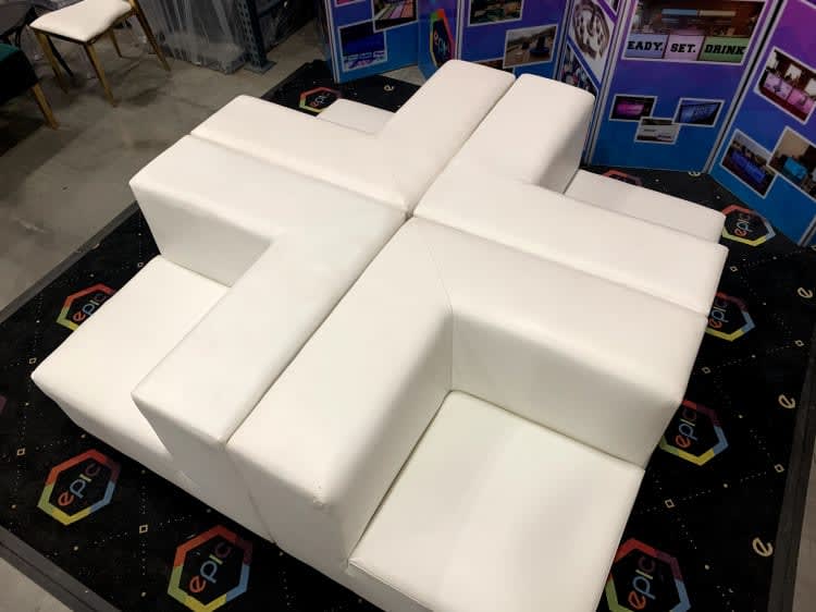 Mondrian Quad Lounge - White view 3