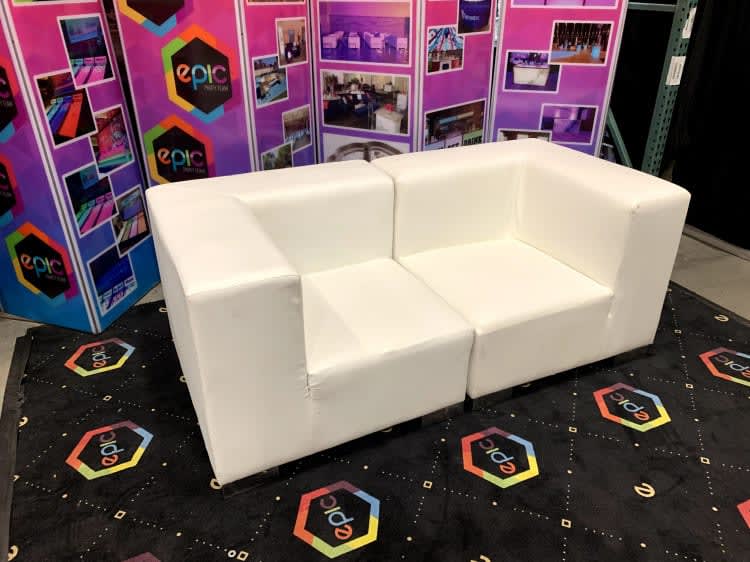 Mondrian Loveseat - White view 2
