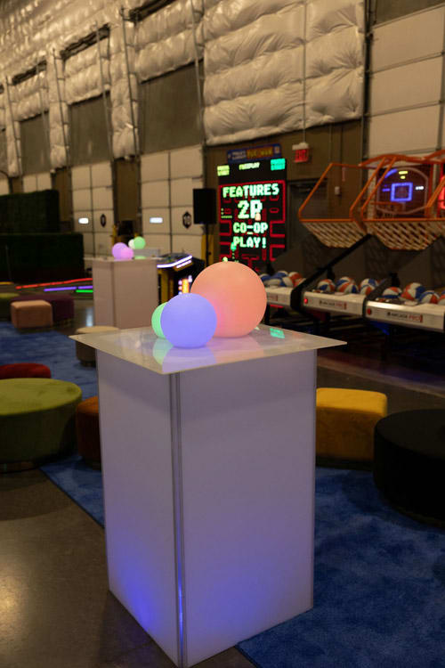 Glowing Cube Cocktail Table view 12