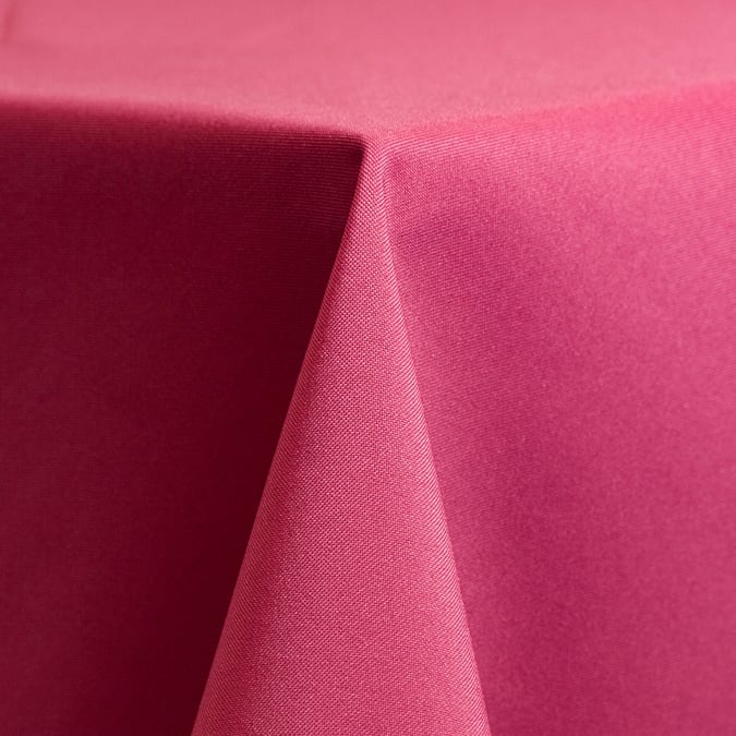 120" POLY HOT PINK
