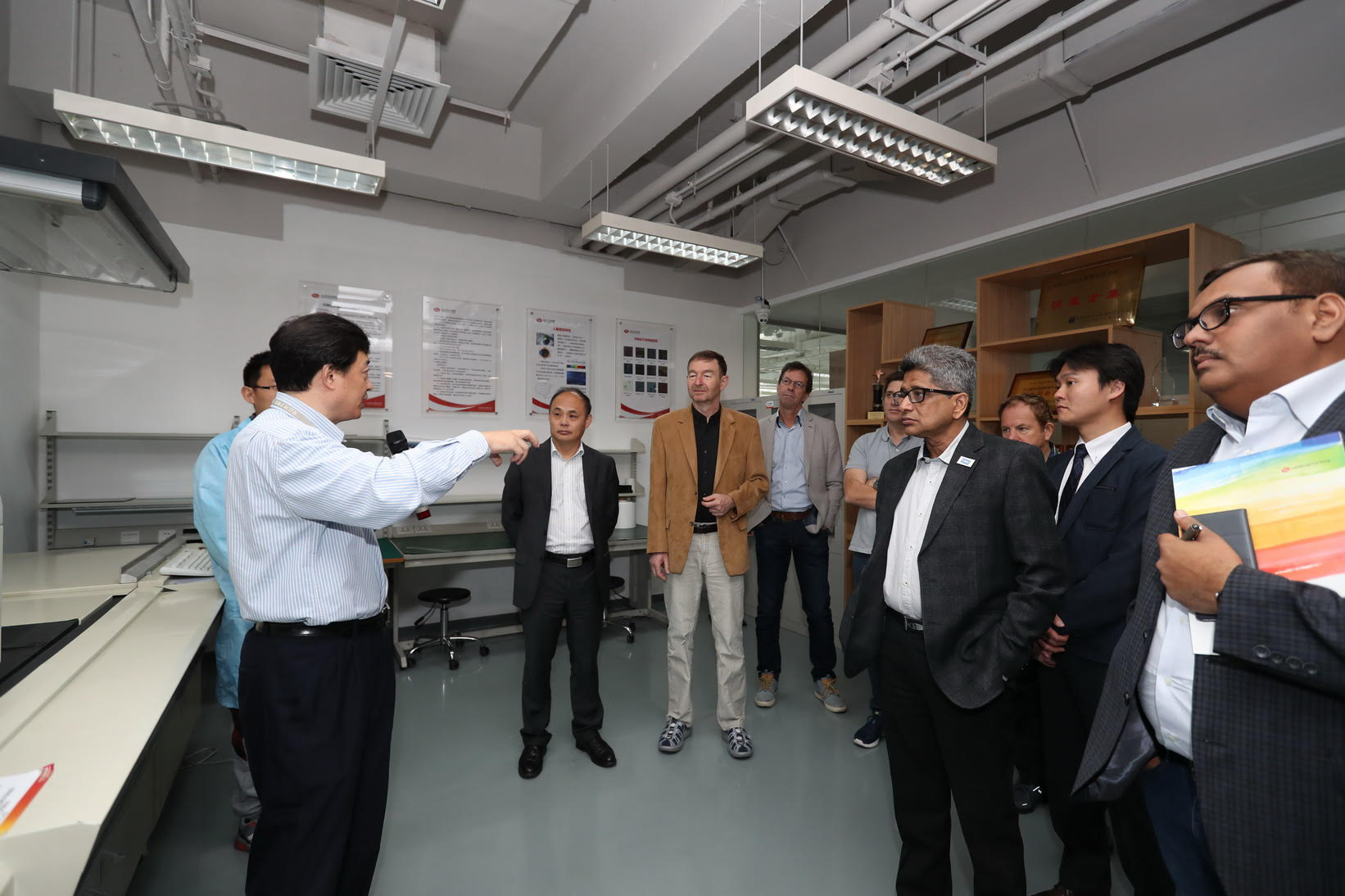 L9 MEET BEIJING CHINA photo 4