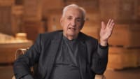 Frank Gehry : Teaches Design and Architecture