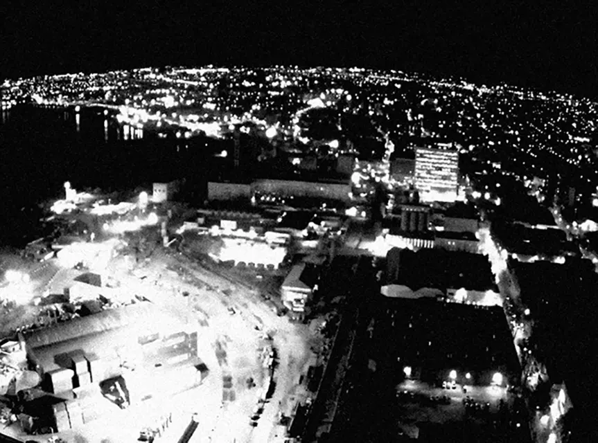 Vista de la Torre Norte de ANTEL registrada por una cámara pública
