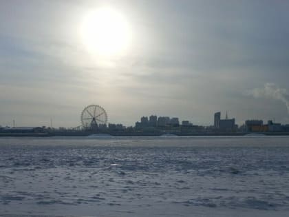 Амур замерз, и в Благовещенск пошла вода