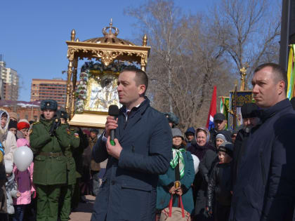 Спикер регионального парламента поздравил амурчан  с Днем Албазинской иконы Божией Матери