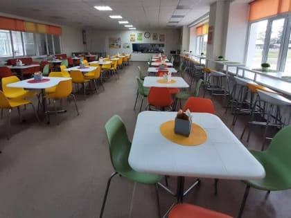 Первое школьное кафе открылось в Зейском округе