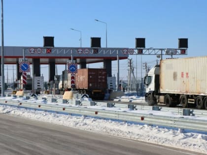 Амурские власти обсудили, как увеличить пропускную способность международного моста Благовещенск – Хэйхэ