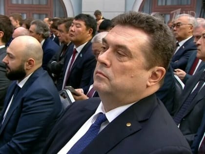 Владимир Путин: «Россия к 2030 году должна войти в число 25 стран-лидеров по числу промышленных роботов»