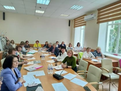 В Амурской области назвали лучших учителей. Они получат премии