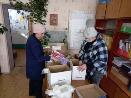 Посылки с поздравлениями для женщин-военнослужащих собрали белоцерковцы