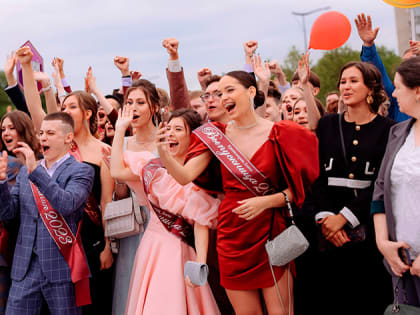 Василий Орлов: мы вами очень гордимся и верим, что вы будете лучше, чем мы