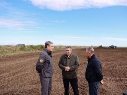 Посевную кампанию в Приамурье замедлила погода