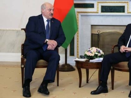 Президент Беларуси заявил, что его «начали напрягать вагнеровцы, они хотят идти на Варшаву»