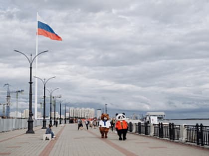 Эскимосские танцы и бурятские барабаны. В Благовещенске состоялся традиционный фестиваль «Амур – река дружбы»