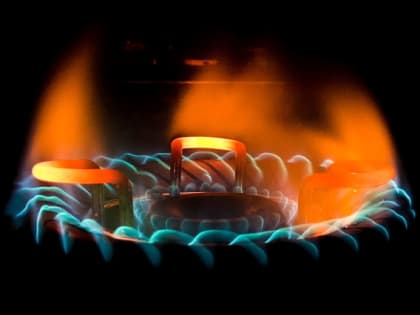 Василий Орлов поручил ускорить проверки газового оборудования в домах области