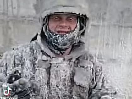 Амурские пожарные показали, как выглядят после работы в аномальные морозы