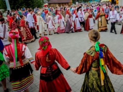 Концерты, выставки, викторины, игры и конкурсы: в Благовещенске отмечают День России