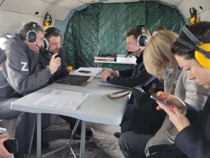 Помощник Президента Максим Орешкин и глава Минвостокразвития Алексей Чекунков прибыли в Приамурье