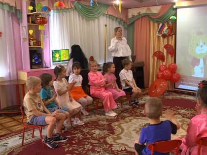 Панды и игры помогают воспитанникам благовещенских детсадов выучить китайский язык