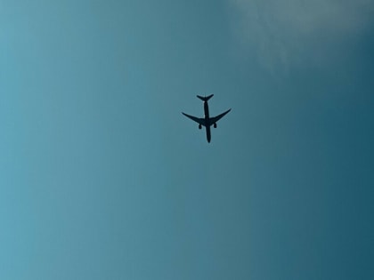 Вынужденно сел в Хабаровске самолет, у которого в воздухе открылась дверь