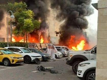 Движение ХАМАС объявило войну Израилю. Начат призыв резервистов, люди пытаются покинуть страну