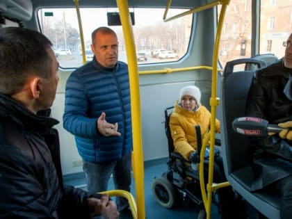 «Продолжим создавать комфортную и доступную среду»: мэр проверил транспортную доступность для инвалидов в Благовещенске