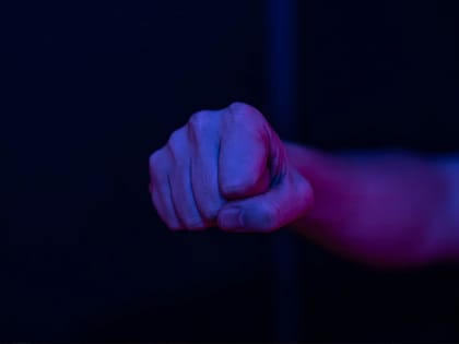 Житель Новотроицкого до смерти избил односельчанина из-за сломанного замка