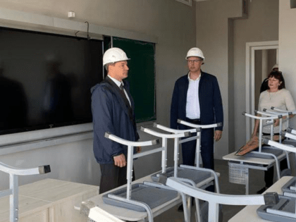 Депутаты «Единой России» продолжают следить за ходом работ на социальных объектах