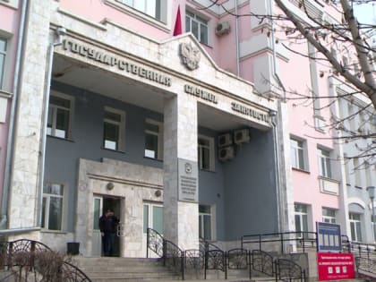 Зарплату госслужащих проиндексировали на 4 процента