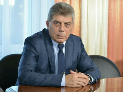 Уволю в тот же день: мэр Белогорска пригрозил лишать работы подчиненных за их хвастовство
