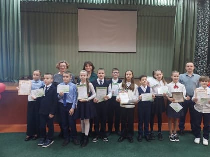 Юные ученые Благовещенска представили свои проекты на конференции «ЭКО-2023»