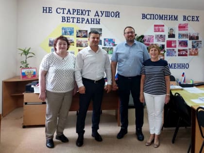 Депутаты «Единой России» проводят встречи с общественниками Приамурья