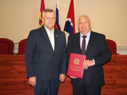 Одного и того же человека избрали в четвертый раз главой района Приамурья (фото)