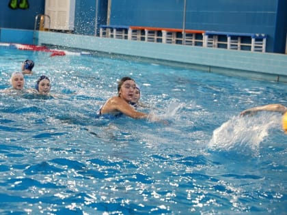 «Жесткая, интенсивная и интересная командная игра»: в Благовещенске развивают один из старейших олимпийских видов спорта