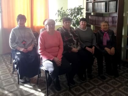 Беседы участников  клуба «Долголетие»  о пользе спорта
