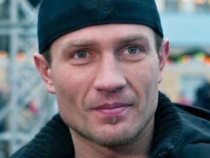 Костомарова пытаются привести в сознание после инсульта