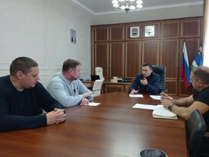 «Это ваша работа»: мэр Благовещенска Олег Имамеев провёл оперативное совещание по отопительному сезону