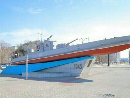 Администрации Благовещенска не удалось оспорить решение суда – огородить катер на набережной. Какие доводы приводили в мэрии?