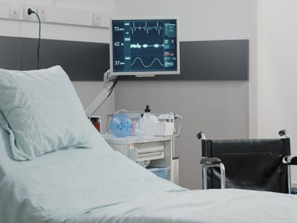 Новый метод дробления камней в почках освоили в Амурской областной больнице