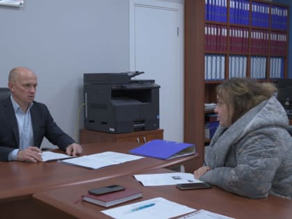 Депутаты городской Думы провели приём граждан в Штабе общественной поддержки Единой России