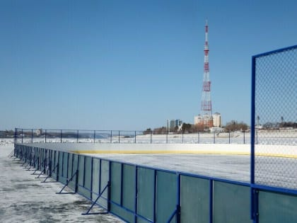 Международному фестивалю на льду Амура добавят состязаний. А хоккейную коробку уже купили