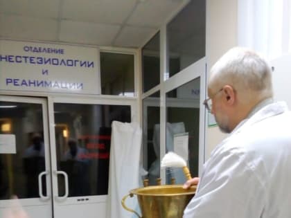 «Дари радость на Рождество: члрны епархиального общества милосердия навестили воспитанников городского ребцентра» Мечта» и областного онкодиспансера