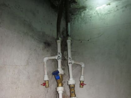 Еще больше десятка несанкционированных врезок