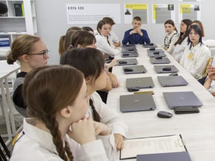 В одной из школ Благовещенска открыли класс для будущих бизнесменов