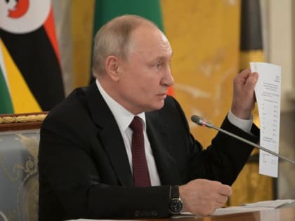 Путин впервые показал мирный договор с Украиной, который был парафирован в Стамбуле в 2022 году