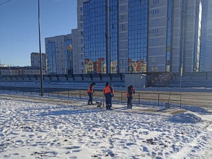Где уберут наледь, рассказали в администрации Благовещенска (фото)