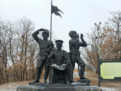 10 лет был бесхозным: суд определил владельца известного памятника основателям Благовещенска