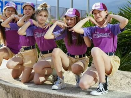 Зейская школьница побывала в «Артеке» от конкурса «Большая перемена» и задала задачу про мёд и керосин