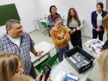 Партийный десант «Единой России» посетил Моготскую школу